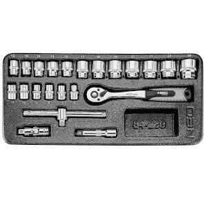 Socket Wrenches 3/8 In; 18 Soc